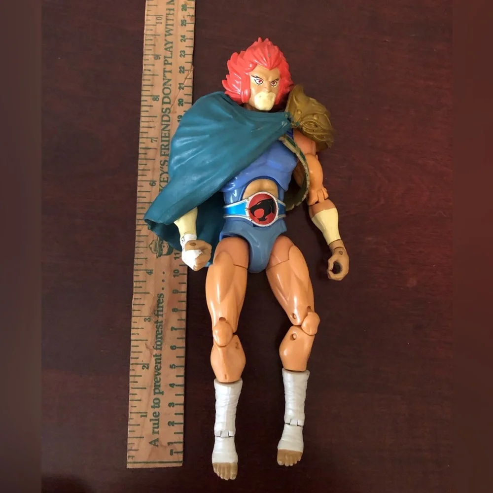 2014 Lion-O Thunder cats Figure
